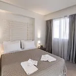 Crystal Waters 4*