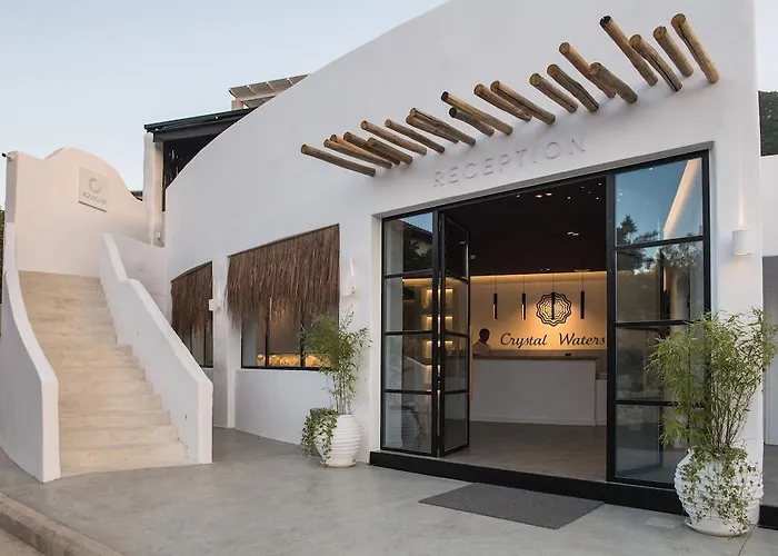 Hotel Crystal Waters 4*