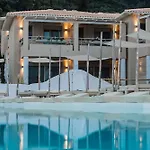 Crystal Waters 4* Никиана