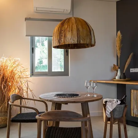 Crystal Waters 4* Никиана