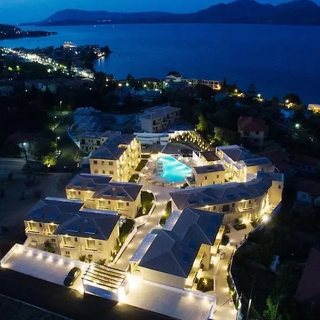 Crystal Waters 4* Nikiána