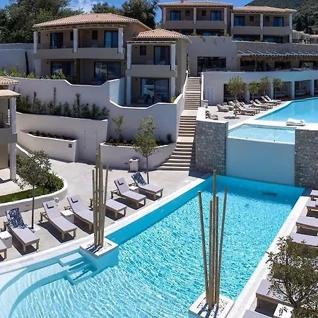 Szálloda Crystal Waters 4*