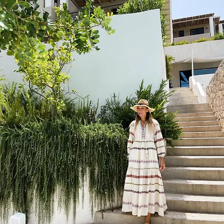 Crystal Waters 4* Никиана