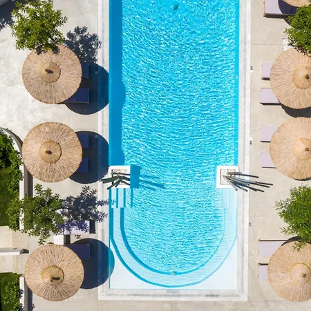 Szálloda Crystal Waters Nikiána