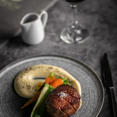 Crystal Waters Szálloda