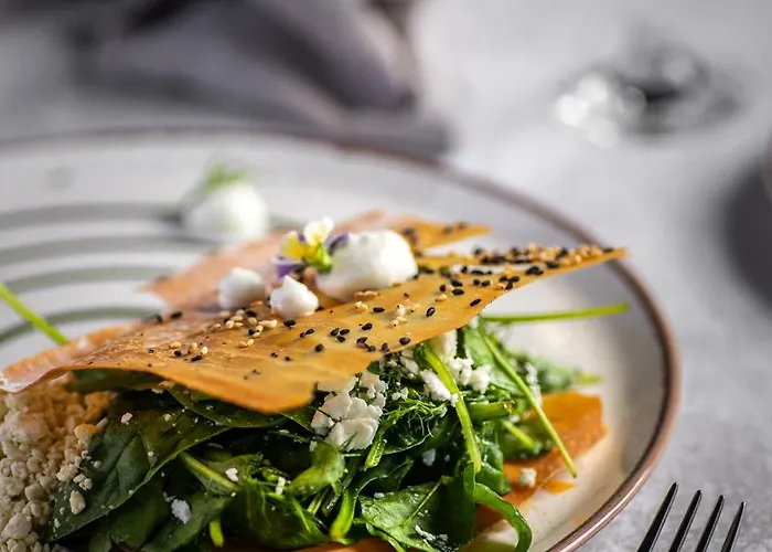 Crystal Waters 4* Nikiana